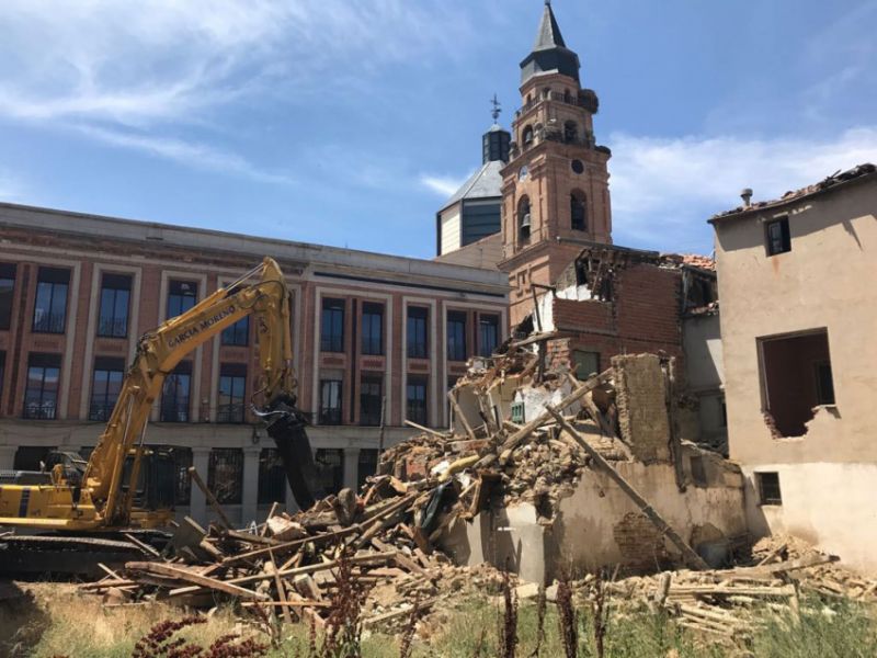 Proyectos de construcción de obra nueva y pública