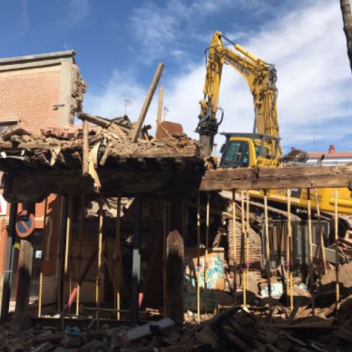 Proyectos de construcción de obra nueva y pública